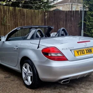 2010 Mercedes-Benz SLK 1.8 SLK200K Tiptronic Euro 4 2dr Convertible Petrol Automatic - Image 4