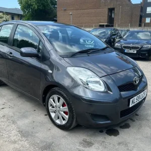 2009 Toyota Yaris 1.33 VVT-i 5-door Hatchback Petrol Automatic