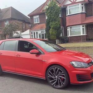 Volkswagen Golf Hatchback 2014 Manual 1.6L 5-door