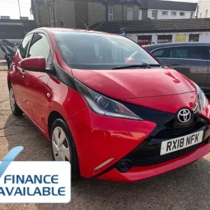 2018 Toyota Aygo 1.0 VVT-i x-play Euro 6 5-door hatchback
