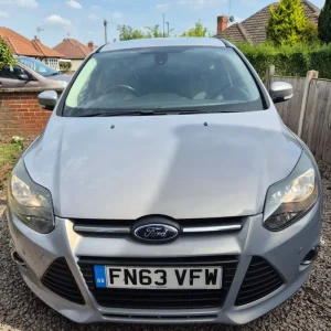 Ford Focus Hatchback 2014 Manual 5-door - Image 3