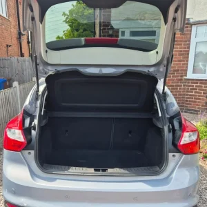 Ford Focus Hatchback 2014 Manual 5-door - Image 6