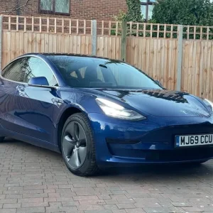 2019 Tesla Model 3 Standard Range Plus Auto RWD 4dr