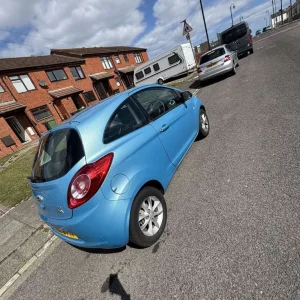 Ford KA Hatchback 2010 Manual 3-door - Image 2