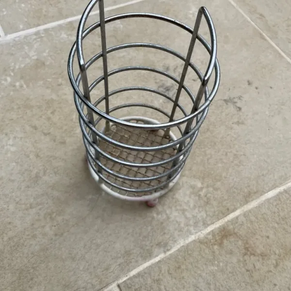 Cutlery drying rack