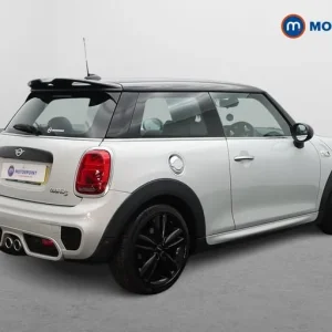 2018 MINI Hatch 2.0 Cooper S II 3dr with JCW Chili-Nav-Plus Pack - Image 7