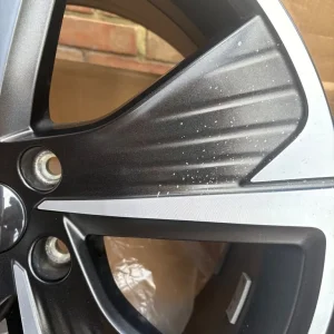 CUPRA FORMENTER 18in GENUINE ALLOY WHEELS - Image 3