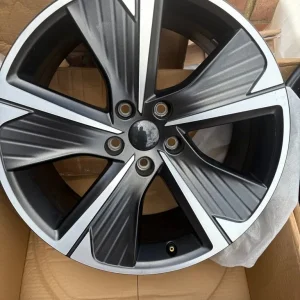 CUPRA FORMENTER 18in GENUINE ALLOY WHEELS - Image 5