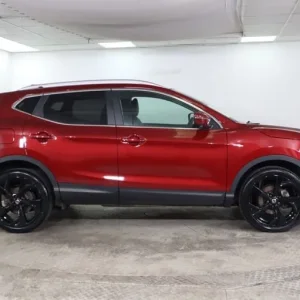 2018 Nissan Qashqai 1.2 DIG-T Tekna 5-door SUV - Image 7
