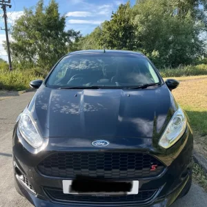 Ford Fiesta 2016 3-door manual hatchback - Image 2