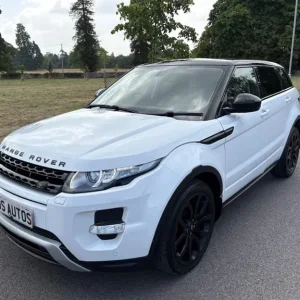 2014 Land Rover Range Rover Evoque SD4 DYNAMIC Estate with Pan Roof - Image 7