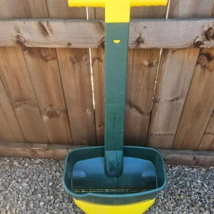 Garden Lawn Spreader - used but still in good condition