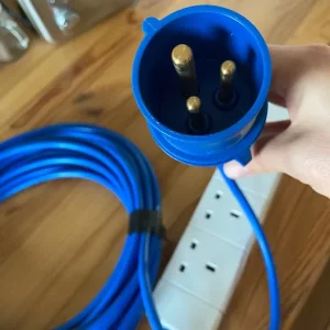 Electric hook up extension for camping - Image 3