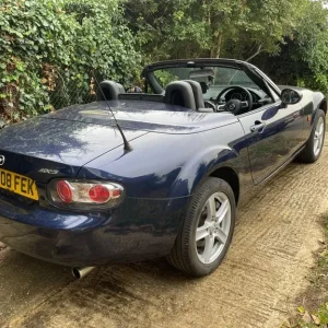 Mazda MX5 Mk3 Hard Top Convertible - Image 4