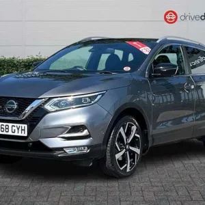 2018 Nissan Qashqai 1.3 DIG-T Tekna+ SUV - Image 7