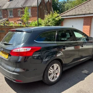 Ford Focus 1.6 Automatic Estate - Image 4
