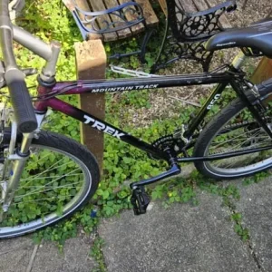 Trek Mountain Track 850 Bike (Serviced) - Image 4