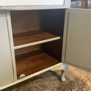 Vanity/dresser with mirror - Image 4