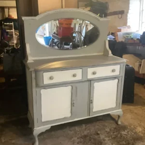 Vanity/dresser with mirror