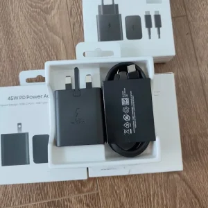 45W USB-C PD Fast Charger with 1.8m Cable - Image 5