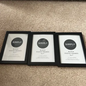 Set of 3 Black Photo Frames