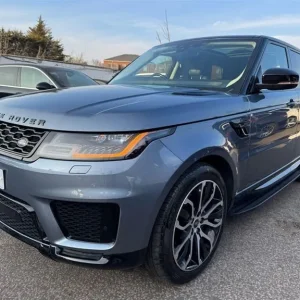 2018 Land Rover Range Rover Sport 3.0 Diesel HSE Auto 4WD Blue Exterior - Image 2