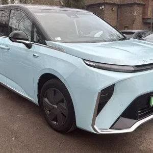 Tesla, BMW, Mercedes EVs and Hybrids for Rent or Buy - Image 8