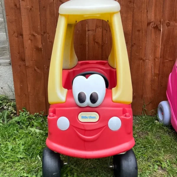 Little Tikes car