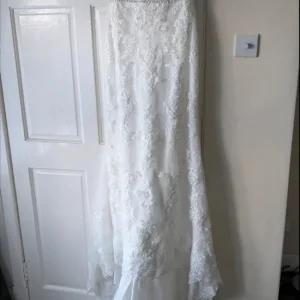 wedding dress - Image 4