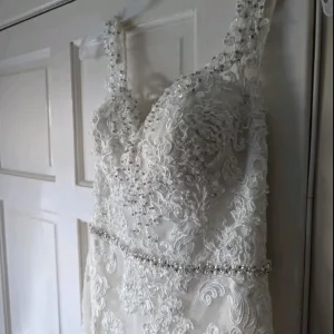 wedding dress - Image 5