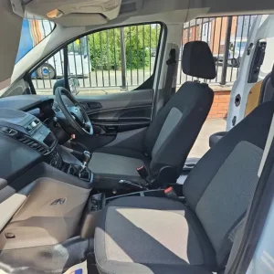 2020 Ford Transit Connect 220 Base DCIV TDCI 5-seater Crew Van Diesel Manual - Image 7