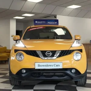 2016 Nissan Juke 1.5 dCi N-Connecta 5-door manual diesel hatchback - Image 2