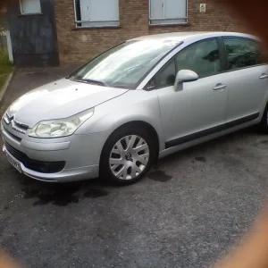 Citroen C4 Hatchback 2005 Manual 5-door - Image 2