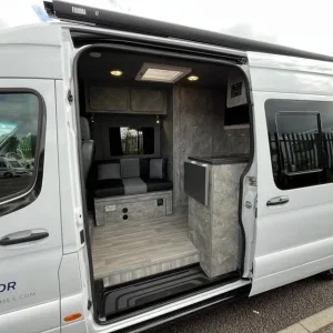 Mercedes Sprinter Holeshot Race Van | 2022 | 4-Bed | 3500kg - Image 4