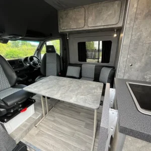 Mercedes Sprinter Holeshot Race Van | 2022 | 4-Bed | 3500kg - Image 5