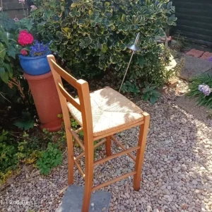 2 beechwood kitchen bar stools - Image 5