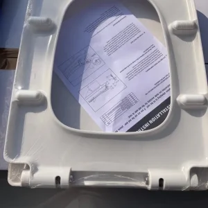 Square White Toilet Seat Soft Close Brand New in Box - Image 2