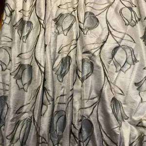 Curtain , fully lined - Image 3