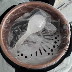 DIGITAL PRESSURE COOKER, NEVER BEEN USED - Image 4