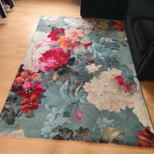 Large Heavy Floral Rug - Image 3
