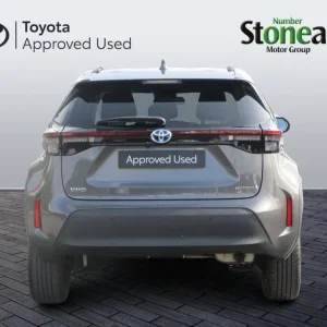 2023 Toyota Yaris Cross 1.5L Hybrid Excel 5-door SUV - Image 6