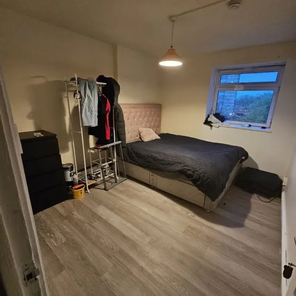Double room to rent in Dunscroft, Hatfield