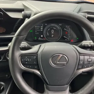2023 Lexus UX 250h F-Sport 5-door Hybrid - Image 8