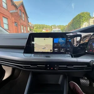 2022 Volkswagen Golf 1.4 TSI Plug-in Hybrid Hatchback - Image 3