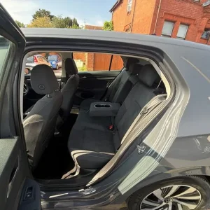 2022 Volkswagen Golf 1.4 TSI Plug-in Hybrid Hatchback - Image 8