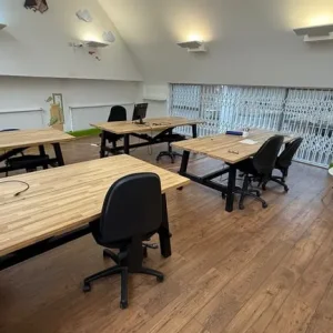 IKEA SKOGSTA Dining or Office Table with 6 Chairs, Acacia/Black - Image 5