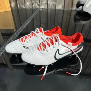 Nike Tiempo Football Boots UK 6.5
