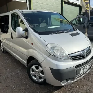 2013 Vauxhall Vivaro 2.0 CDTi Sportive Panel Van - Image 3