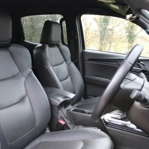 2022 Isuzu D-Max V-Cross DCB Pick-Up Diesel Automatic - Image 8