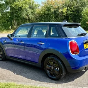 2020 Mini Cooper Classic II F55 1.5 Turbo Indigo Blue 25k Miles - Image 7